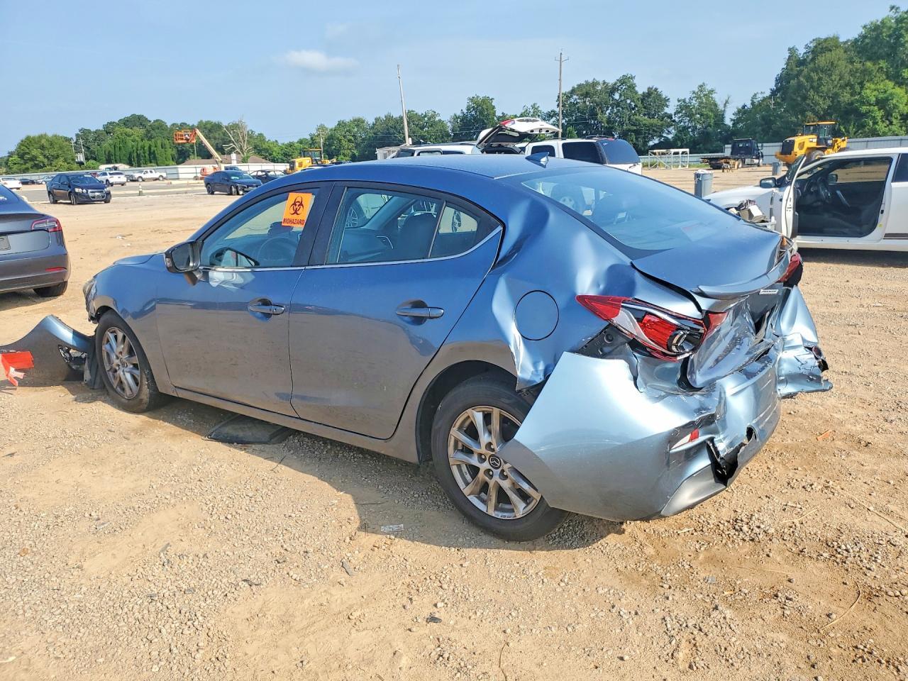 2014 Mazda 3 Grand Touring - Image 2