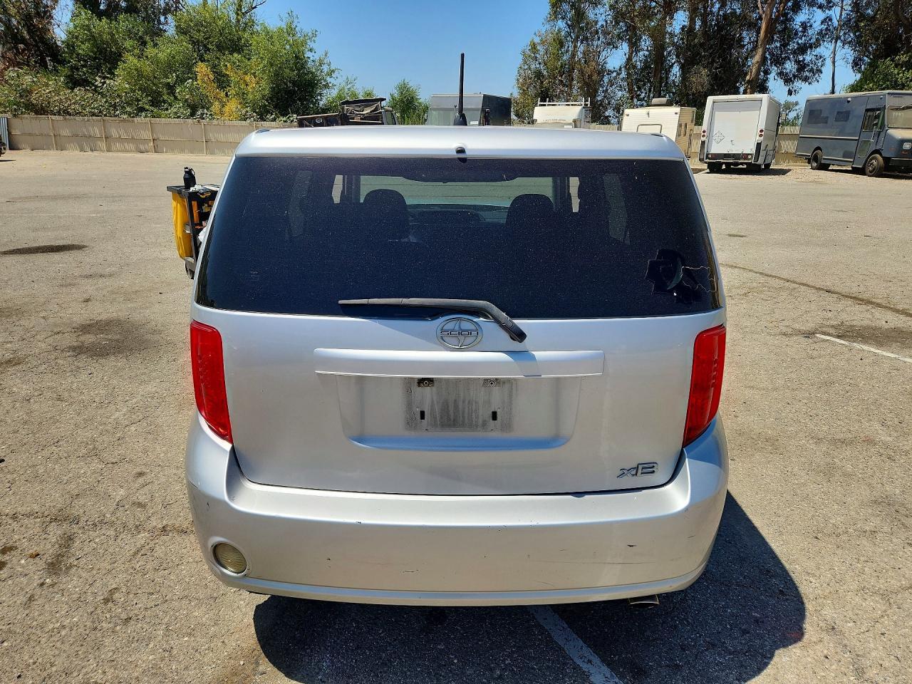 2008 Scion Xb Base - Фото 6