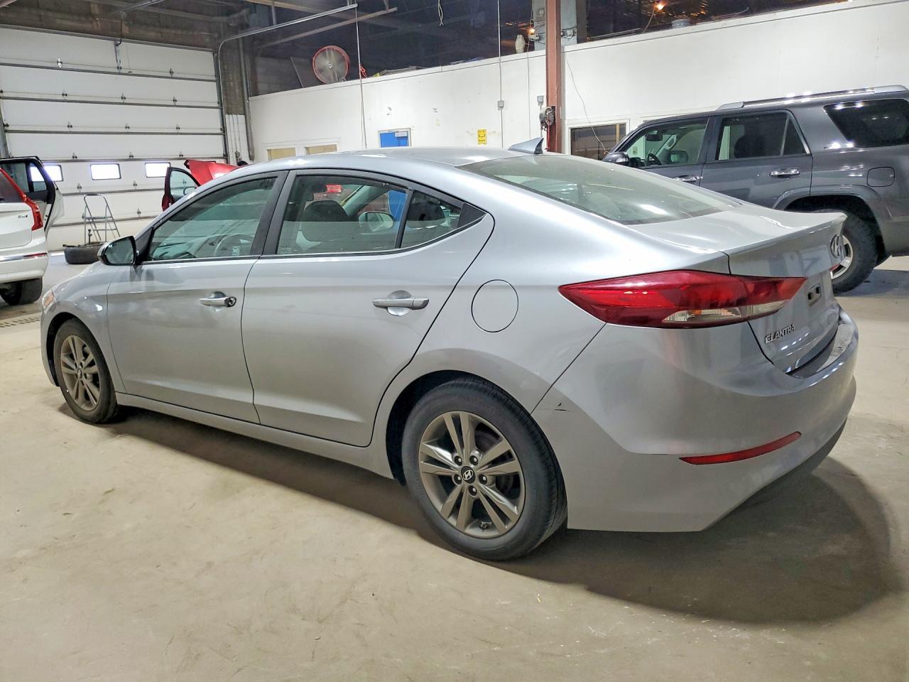 2017 Hyundai Elantra Se - Фото 2