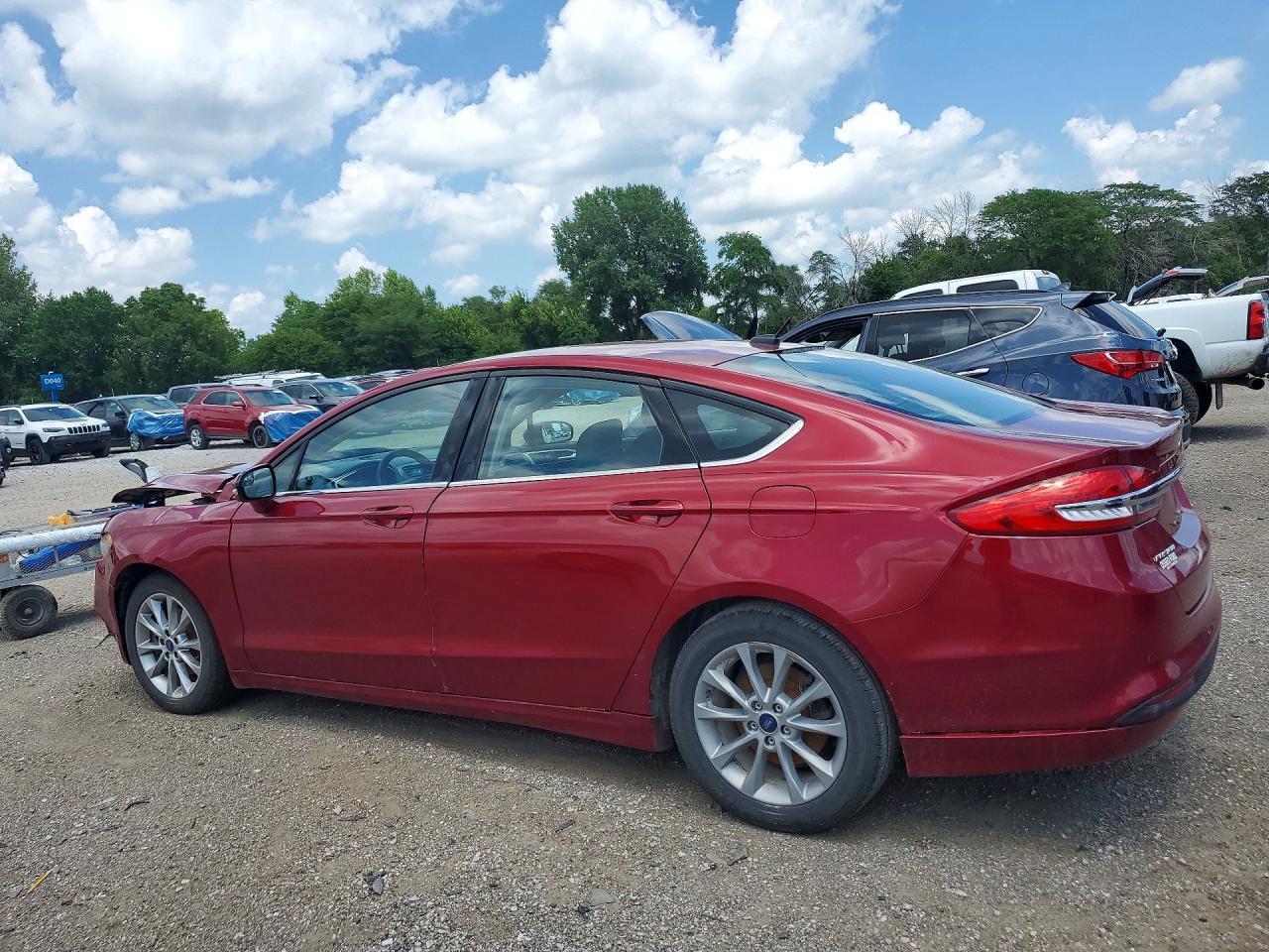 2017 Ford Fusion Se - Image 2