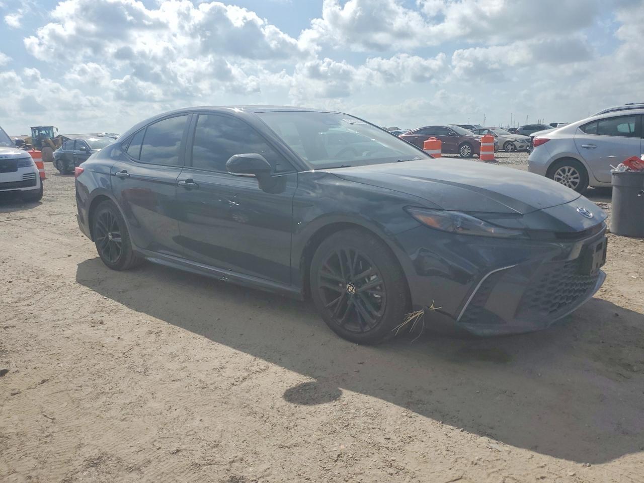 2026 Toyota Camry Se - Фото 4