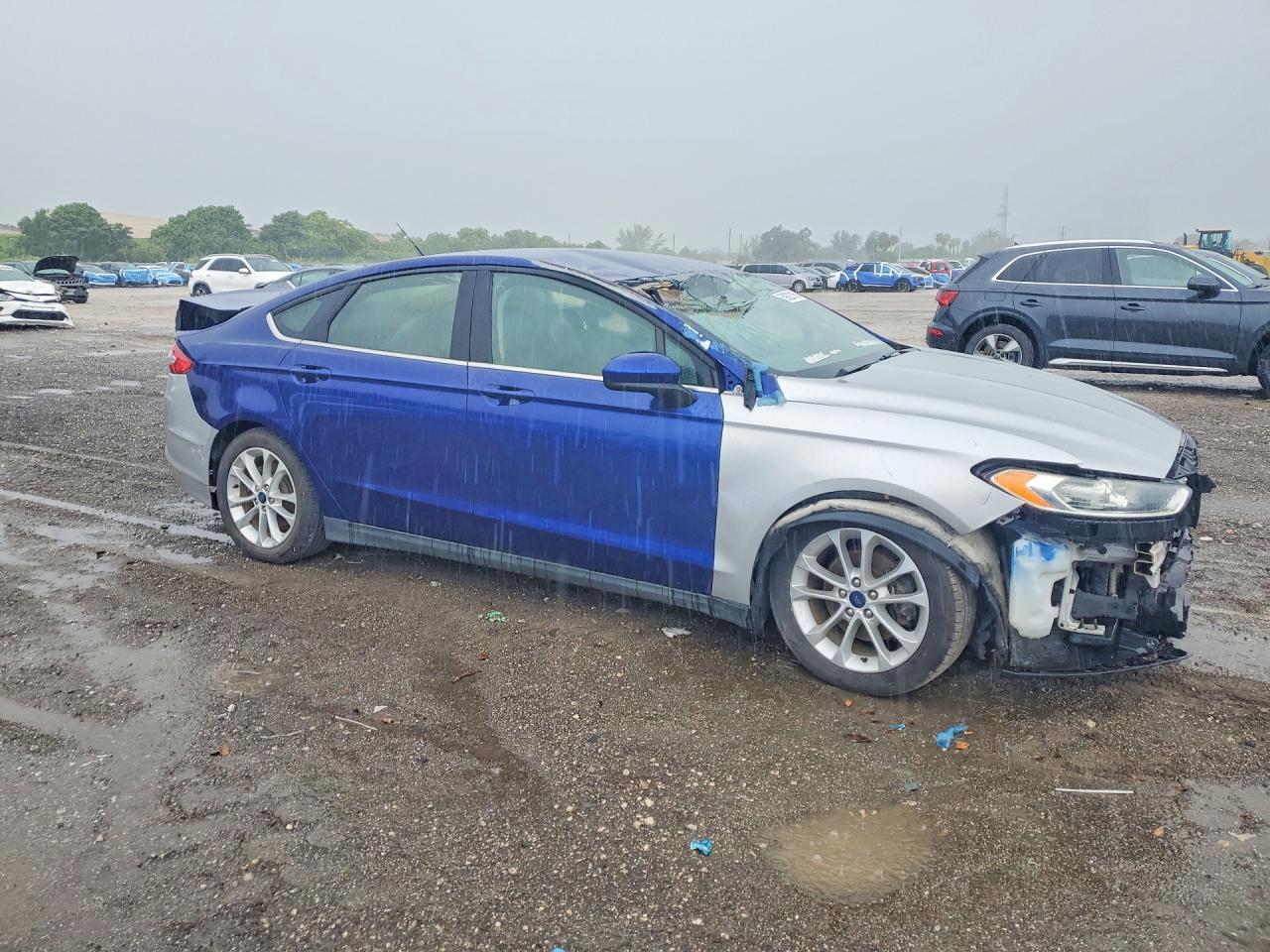 2014 Ford Fusion S - Фото 4