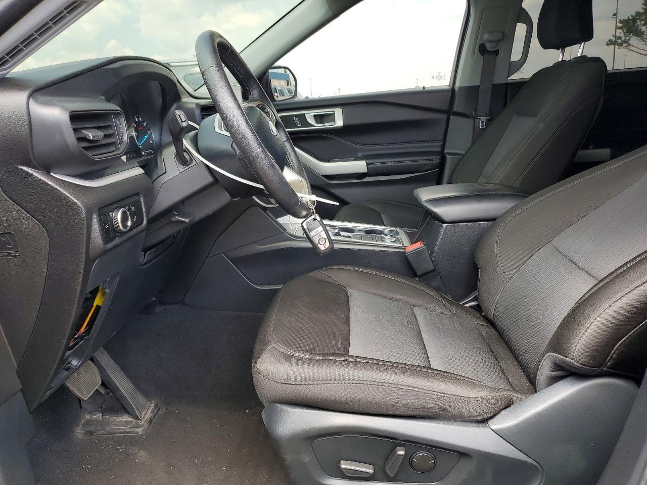 2024 Ford Explorer Xlt - Фото 7