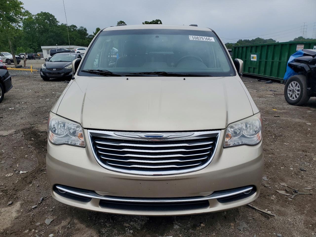 2014 Chrysler Town & Country Touring - Фото 5