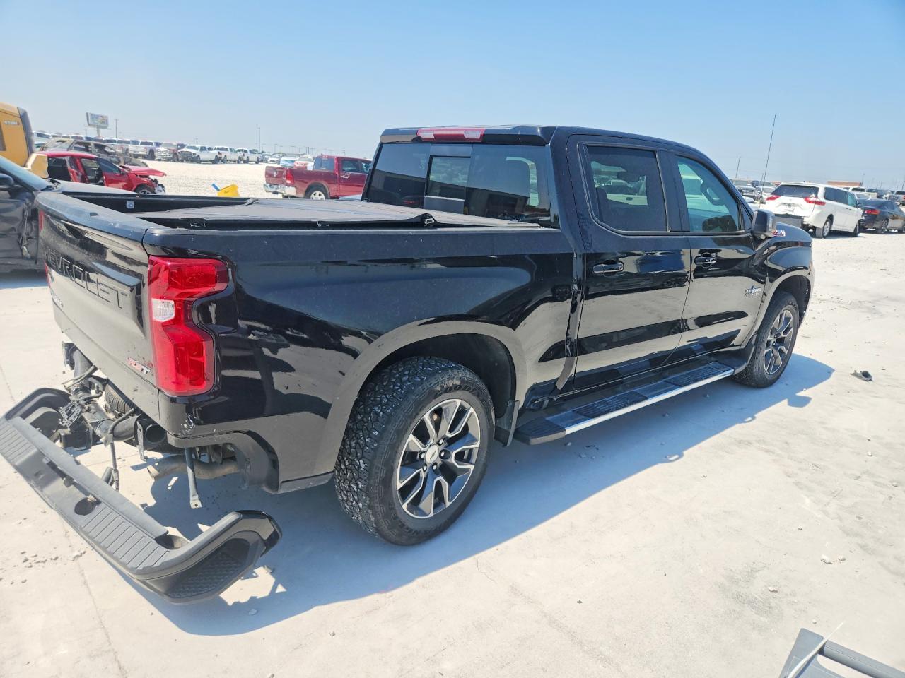 2023 Chevrolet Silverado K1500 Rst - Image 3