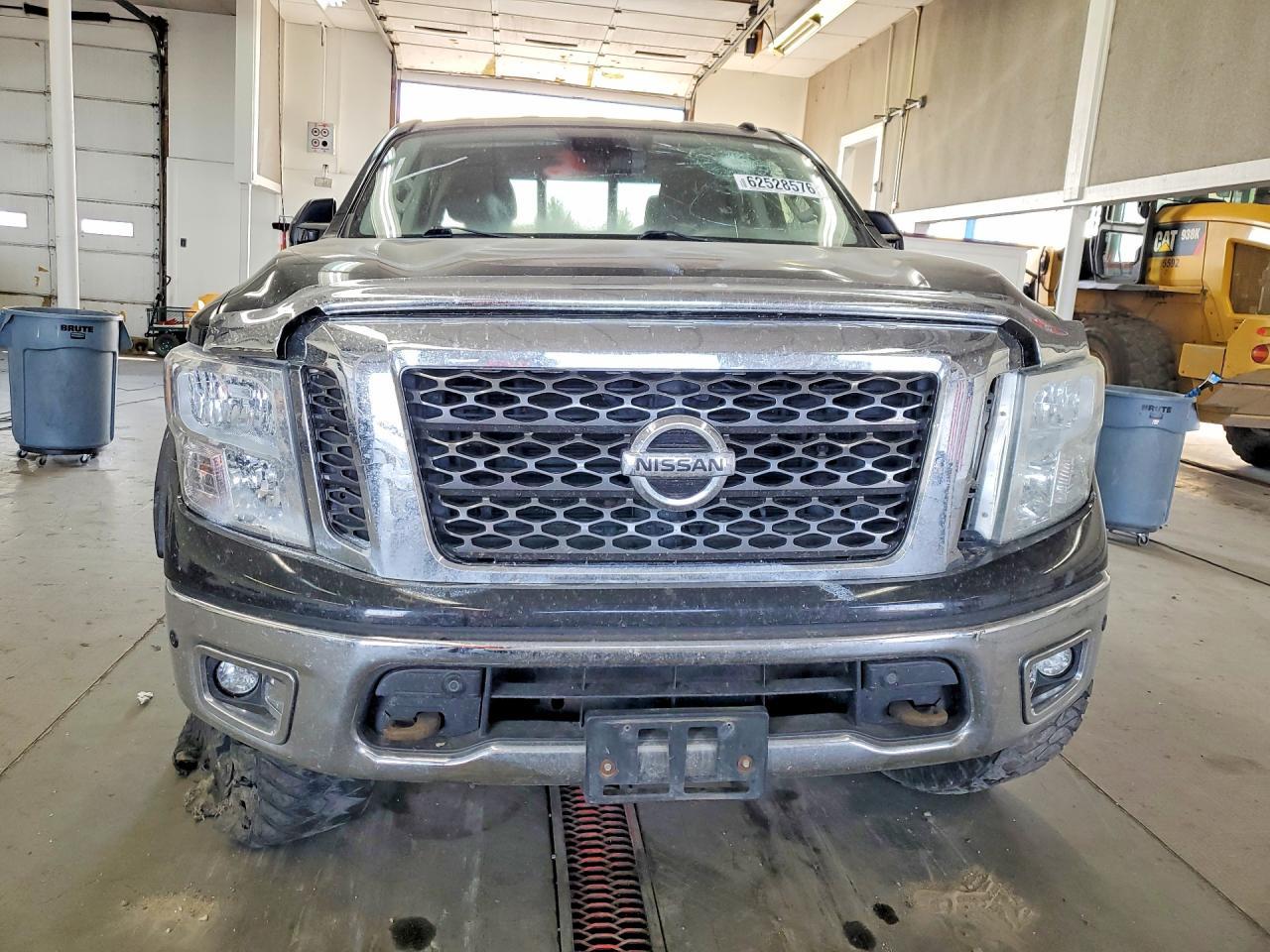 2017 Nissan Titan S - Image 5