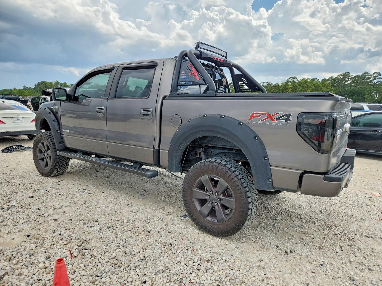 2012 Ford F150 Supercrew - Фото 2