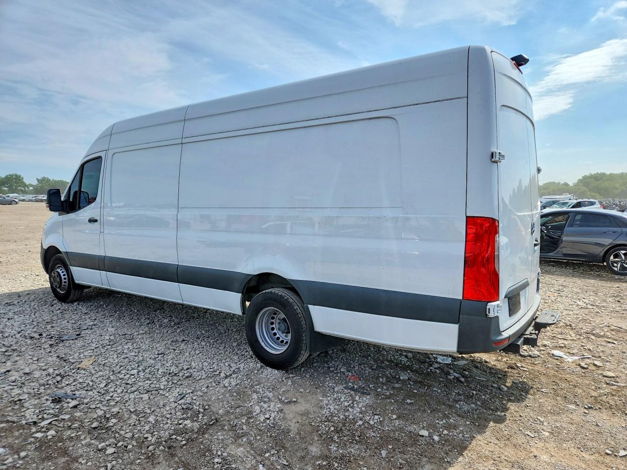 2024 Mercedes-Benz Sprinter 3500 - Фото 2