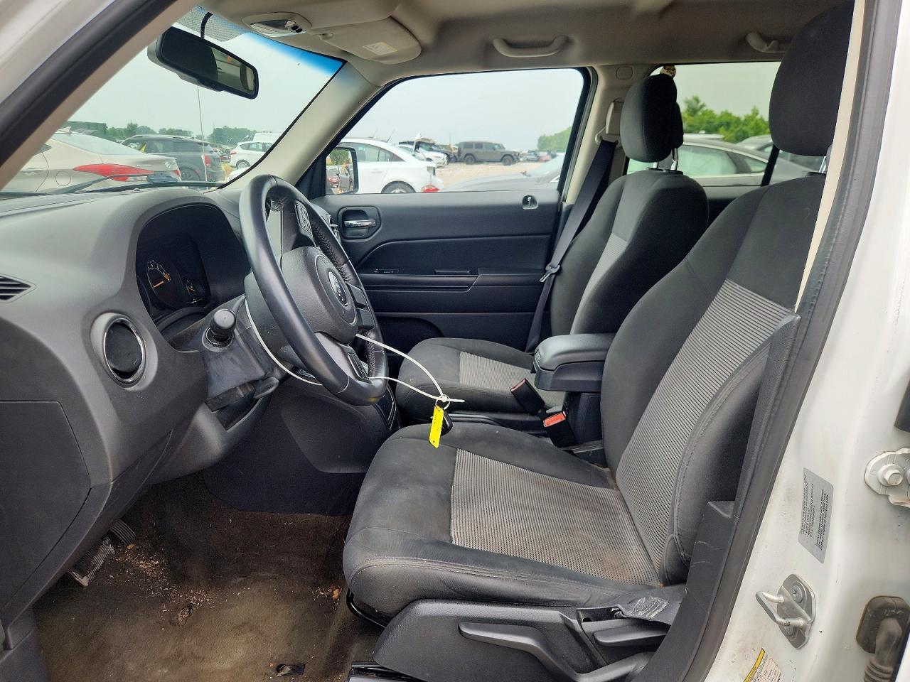2016 Jeep Patriot Latitude - Фото 7
