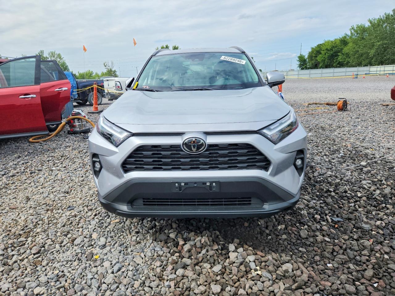 2025 Toyota Rav4 Xle Premium - Фото 5