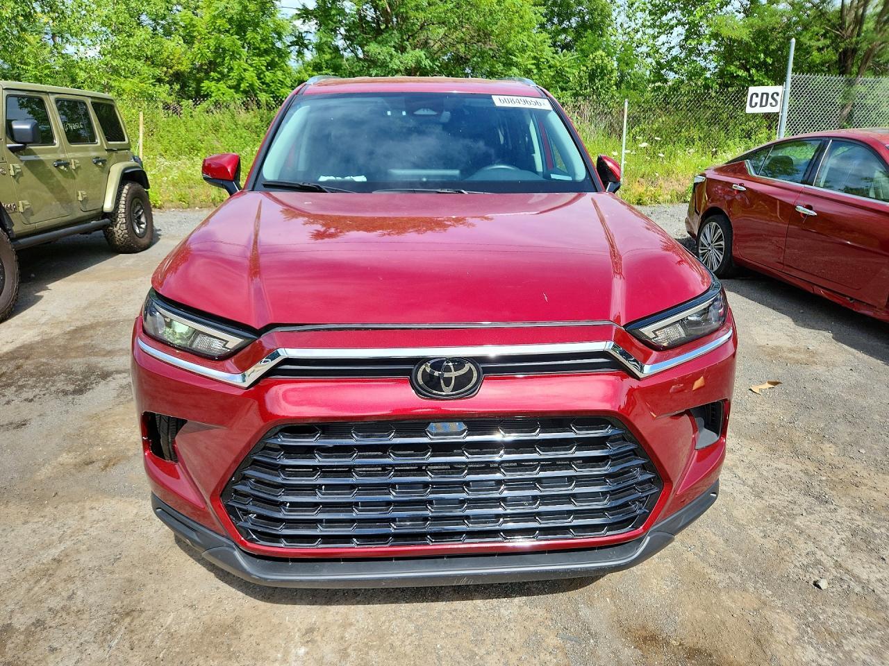 2024 Toyota Grand Highlander Xle - Image 5