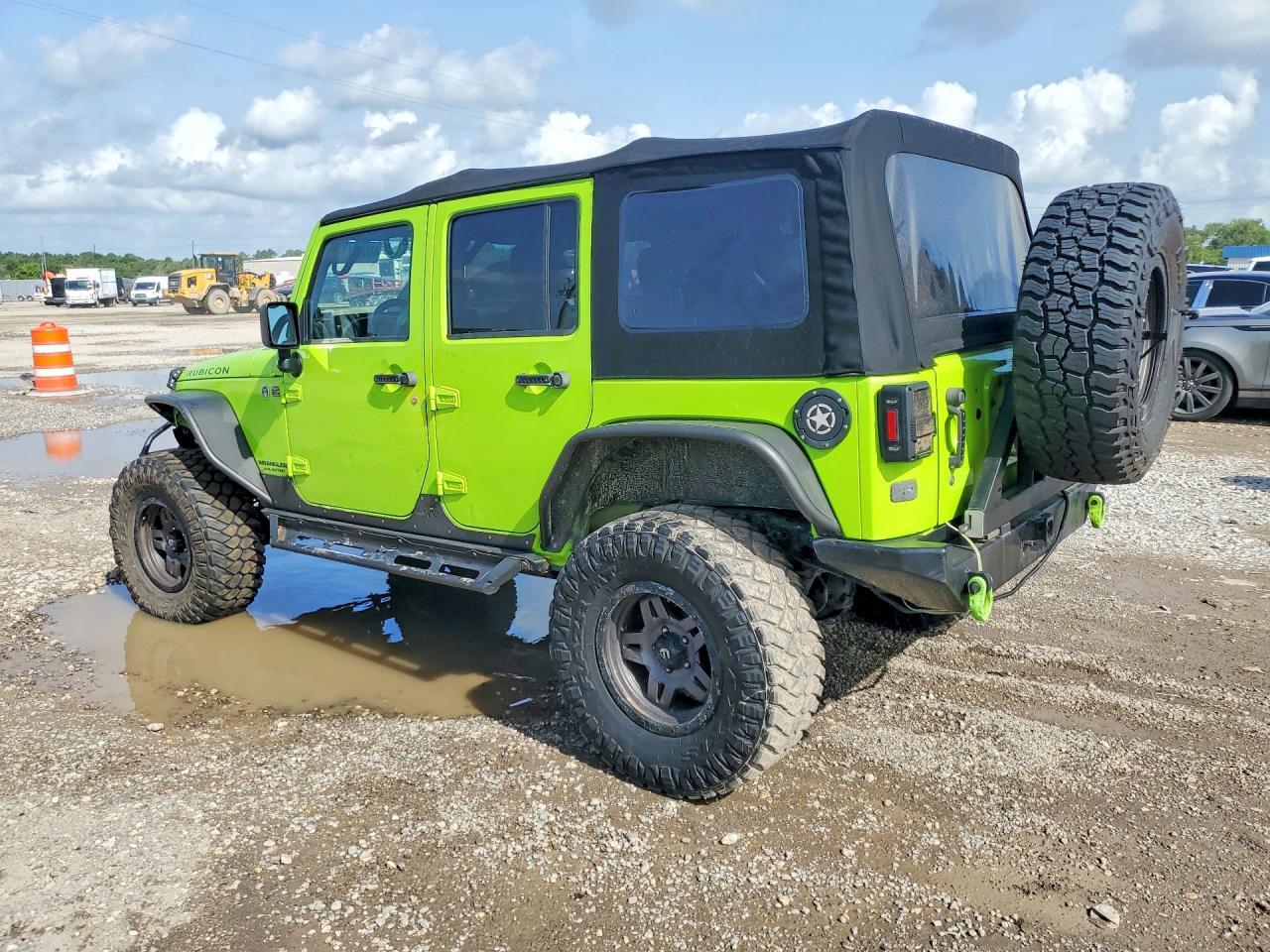 2013 Jeep Wrangler Unlimited Rubicon - Фото 2