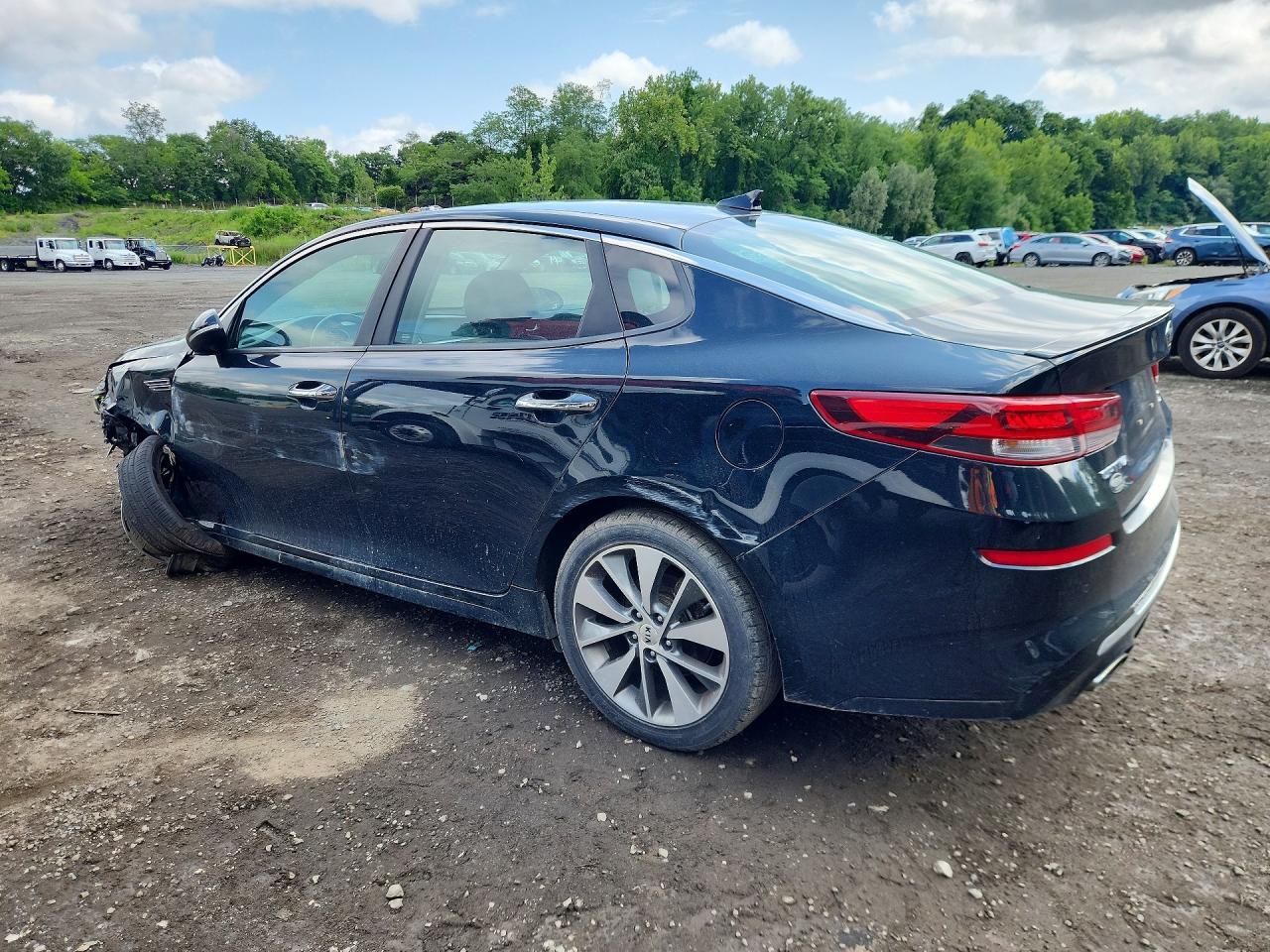 2019 Kia Optima S - Фото 2