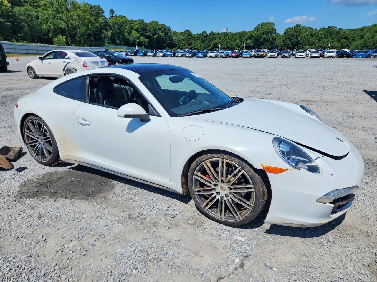 2015 Porsche 911 Carrera S Cabriolet/Carrera 4S - Image 4
