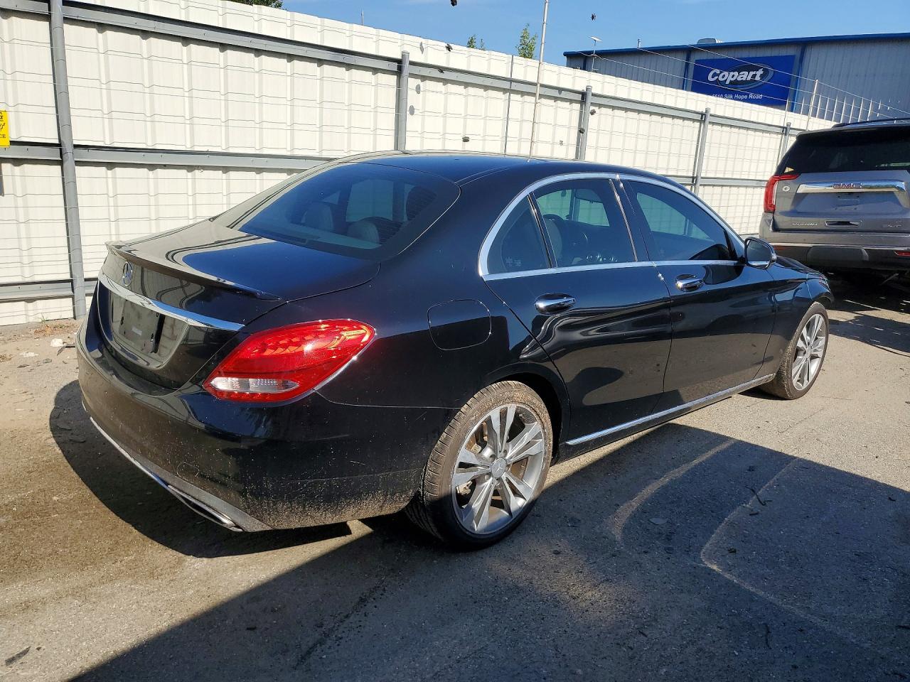2016 Mercedes-Benz C 300 - Фото 3