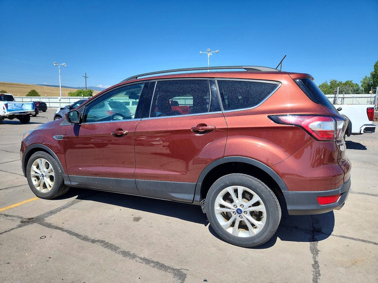 2018 Ford Escape Sel - Image 2