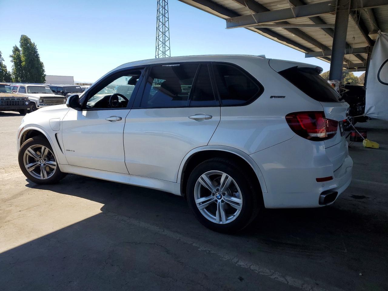 2018 BMW X5 Xdr40E - Image 2