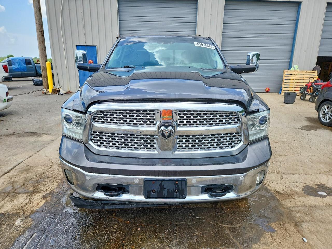 2016 Ram 1500 Laramie - Image 5