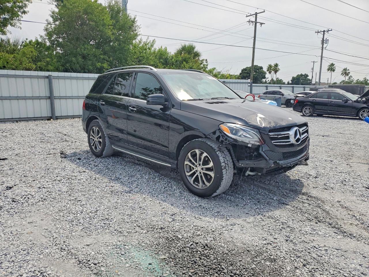 2016 Mercedes-Benz Gle 350 - Фото 4
