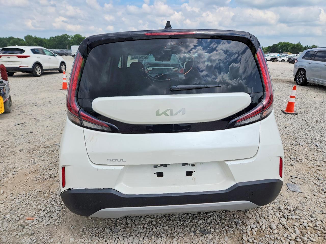 2023 Kia Soul Lx - Фото 6