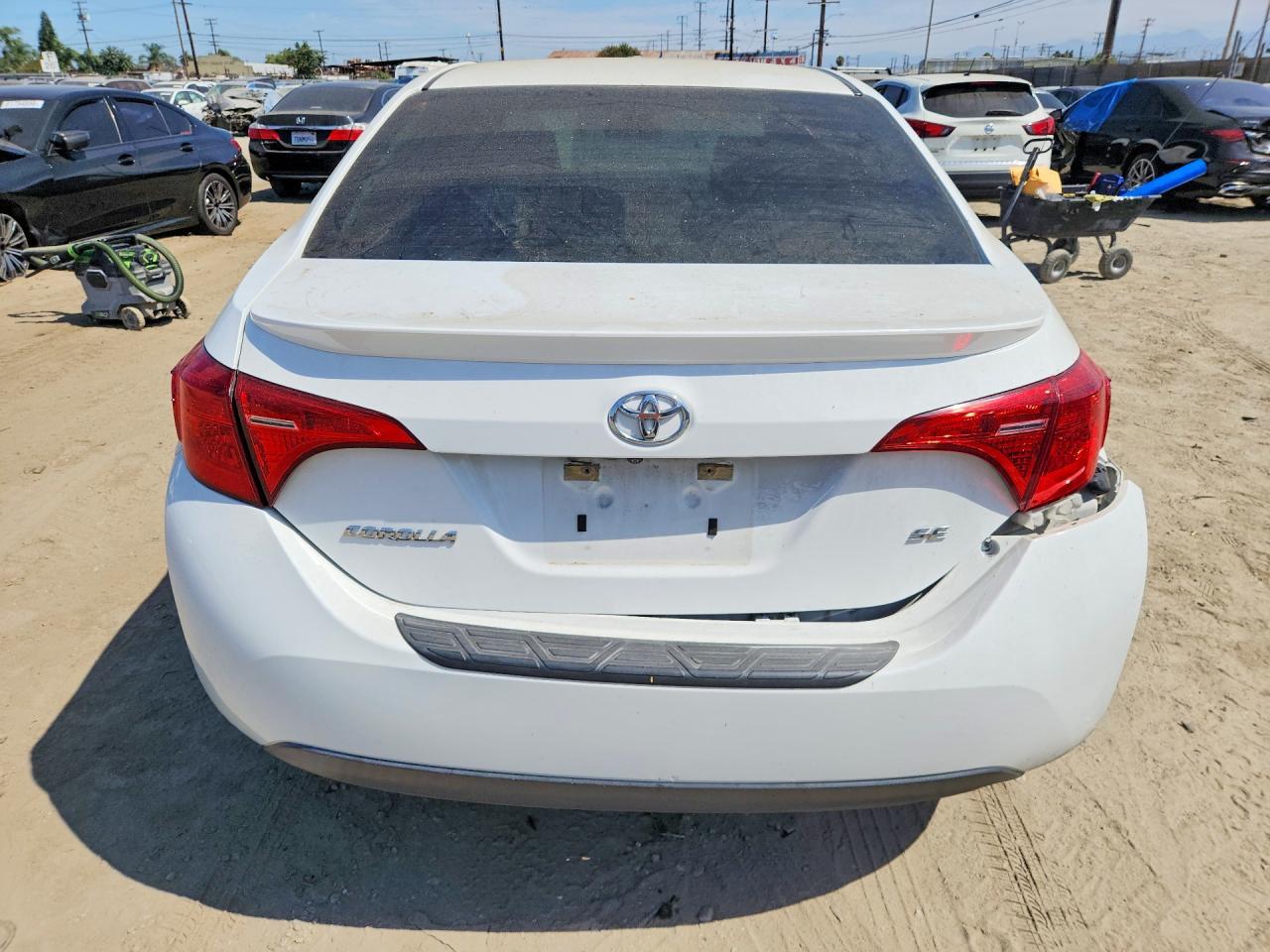 2017 Toyota Corolla Se - Фото 6