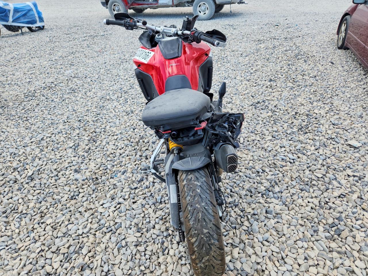 2022 Ducati Multistrada V4 - Image 4