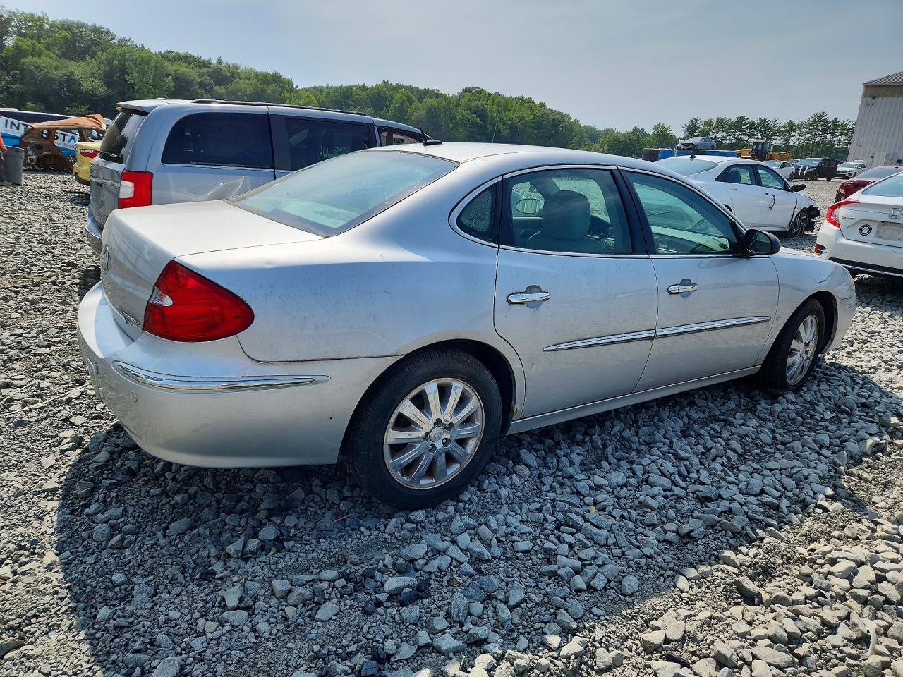 2009 Buick Lacrosse Cxl - Image 3