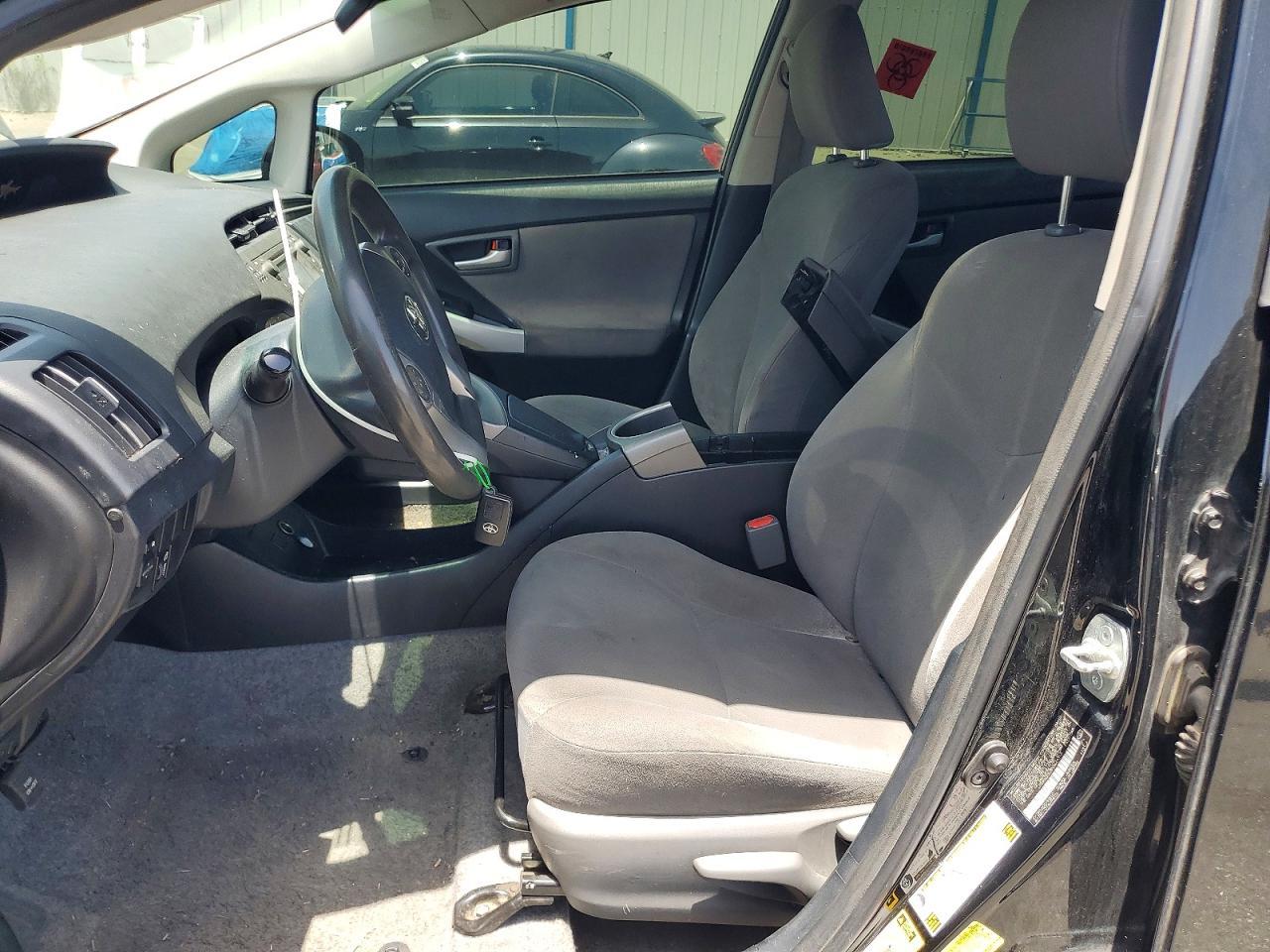 2015 Toyota Prius Three - Фото 7