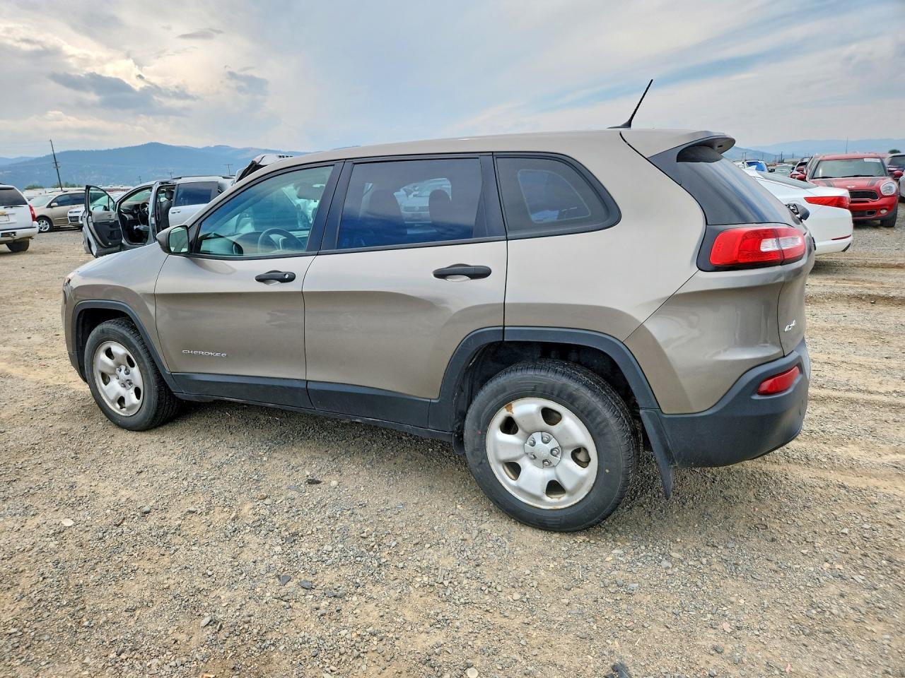 2017 Jeep Cherokee Sport - Фото 2