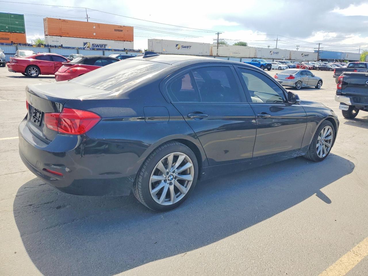2018 BMW 320 Xi - Image 3