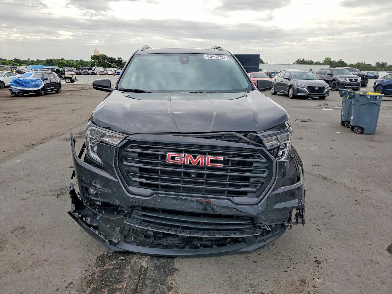 2023 GMC Terrain Slt - Image 5