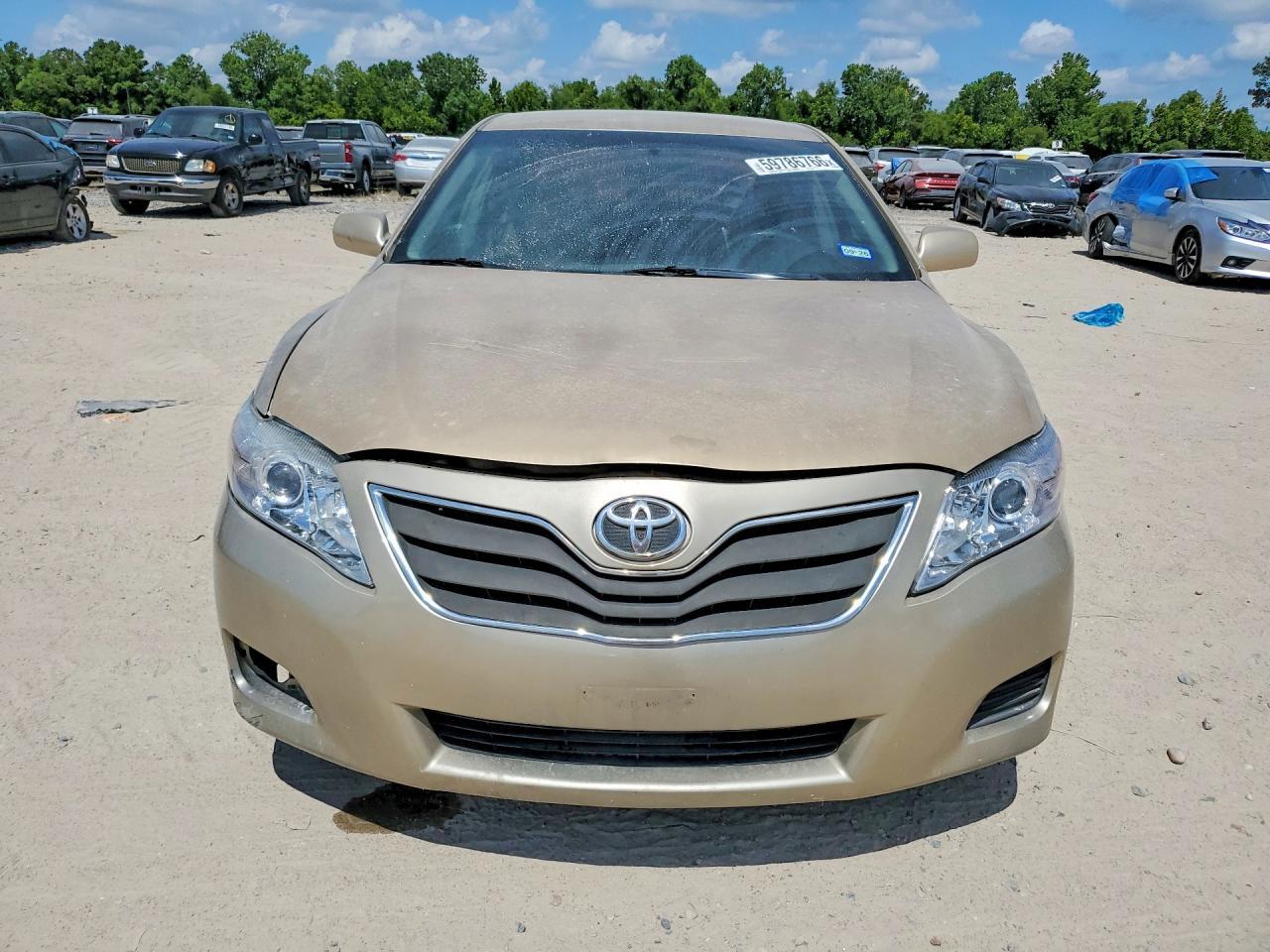 2011 Toyota Camry Le - Фото 5