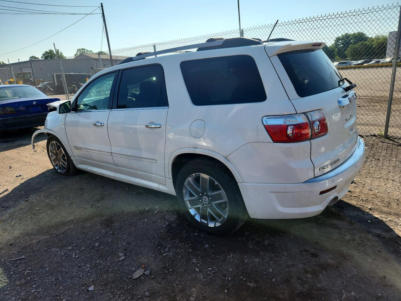 2012 GMC Acadia Denali - Фото 2