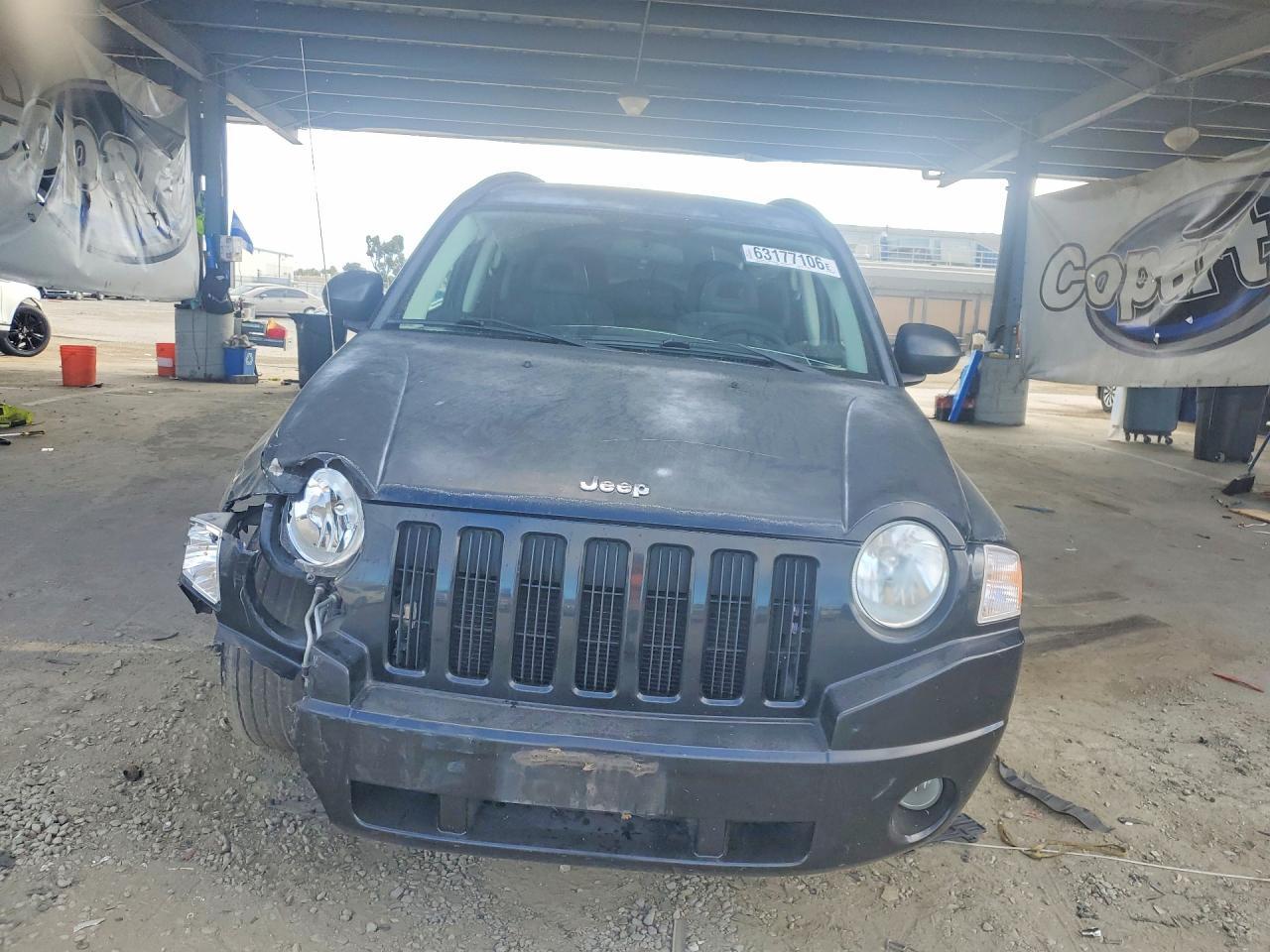 2007 Jeep Compass - Image 5