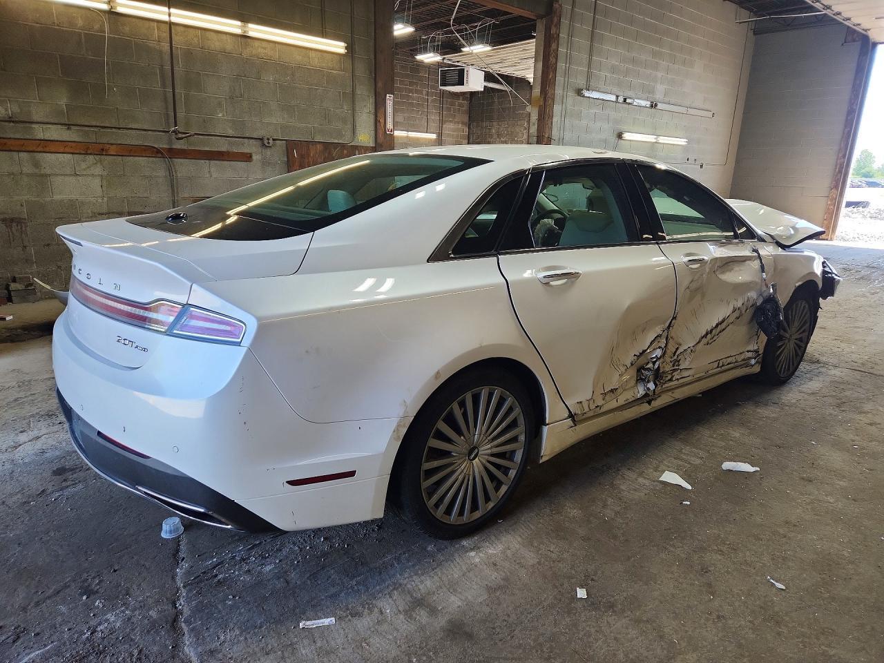 2017 Lincoln Mkz Reserve - Фото 3