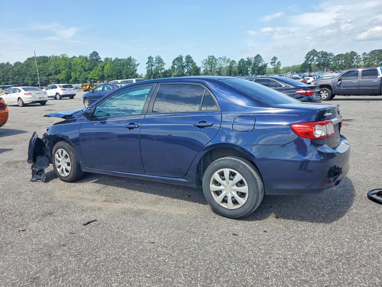 2011 Toyota Corolla Le - Фото 2