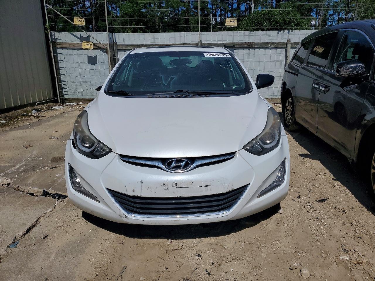 2015 Hyundai Elantra Se - Фото 5