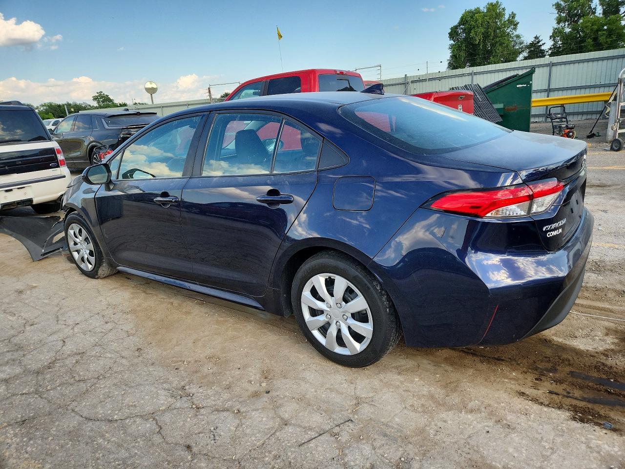2024 Toyota Corolla Le - Image 2