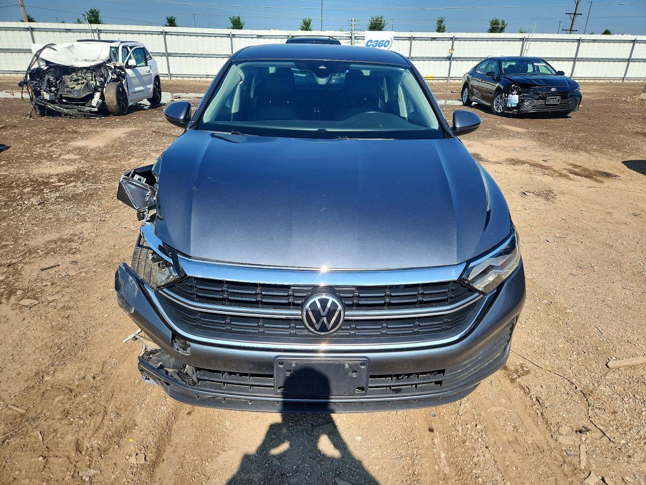 2022 Volkswagen Jetta Se - Фото 5