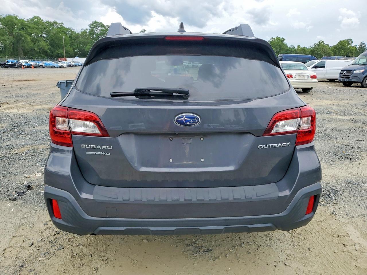 2018 Subaru Outback 2.5I Premium - Фото 6