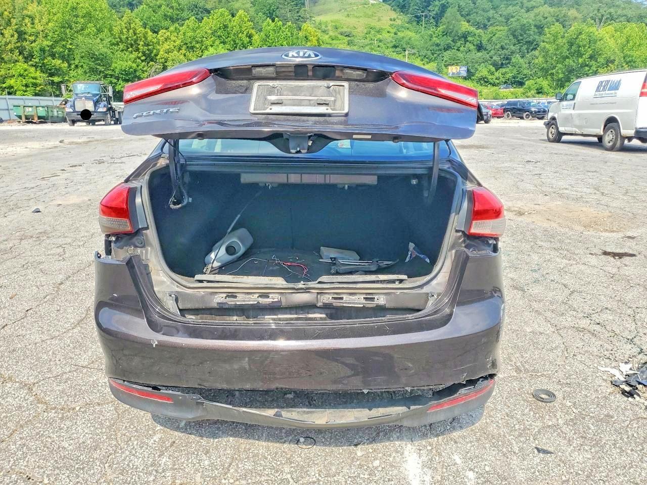 2017 Kia Forte Lx - Фото 6