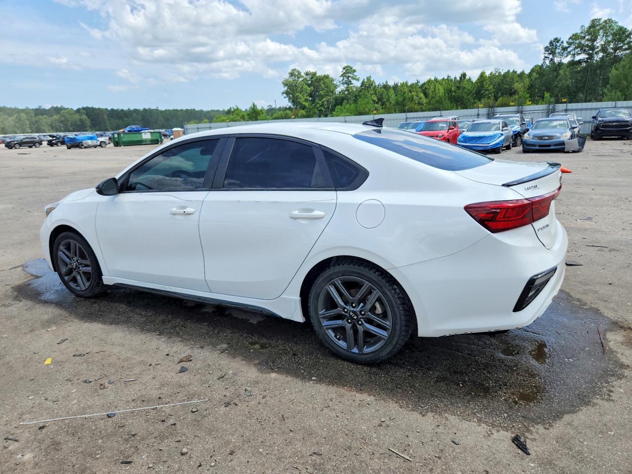 2021 Kia Forte Gt Line - Фото 2