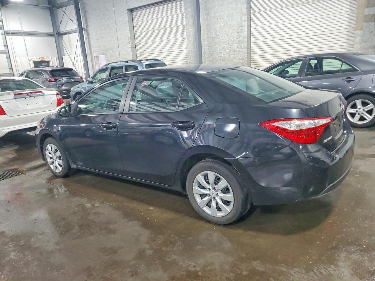 2016 Toyota Corolla Le - Фото 2