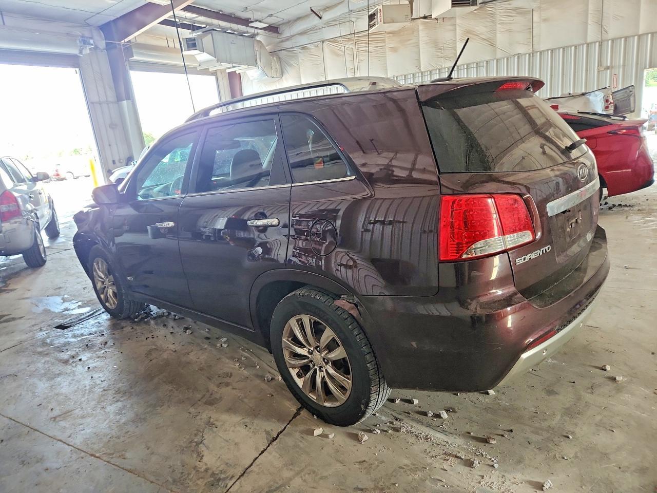 2011 Kia Sorento Sx - Фото 2