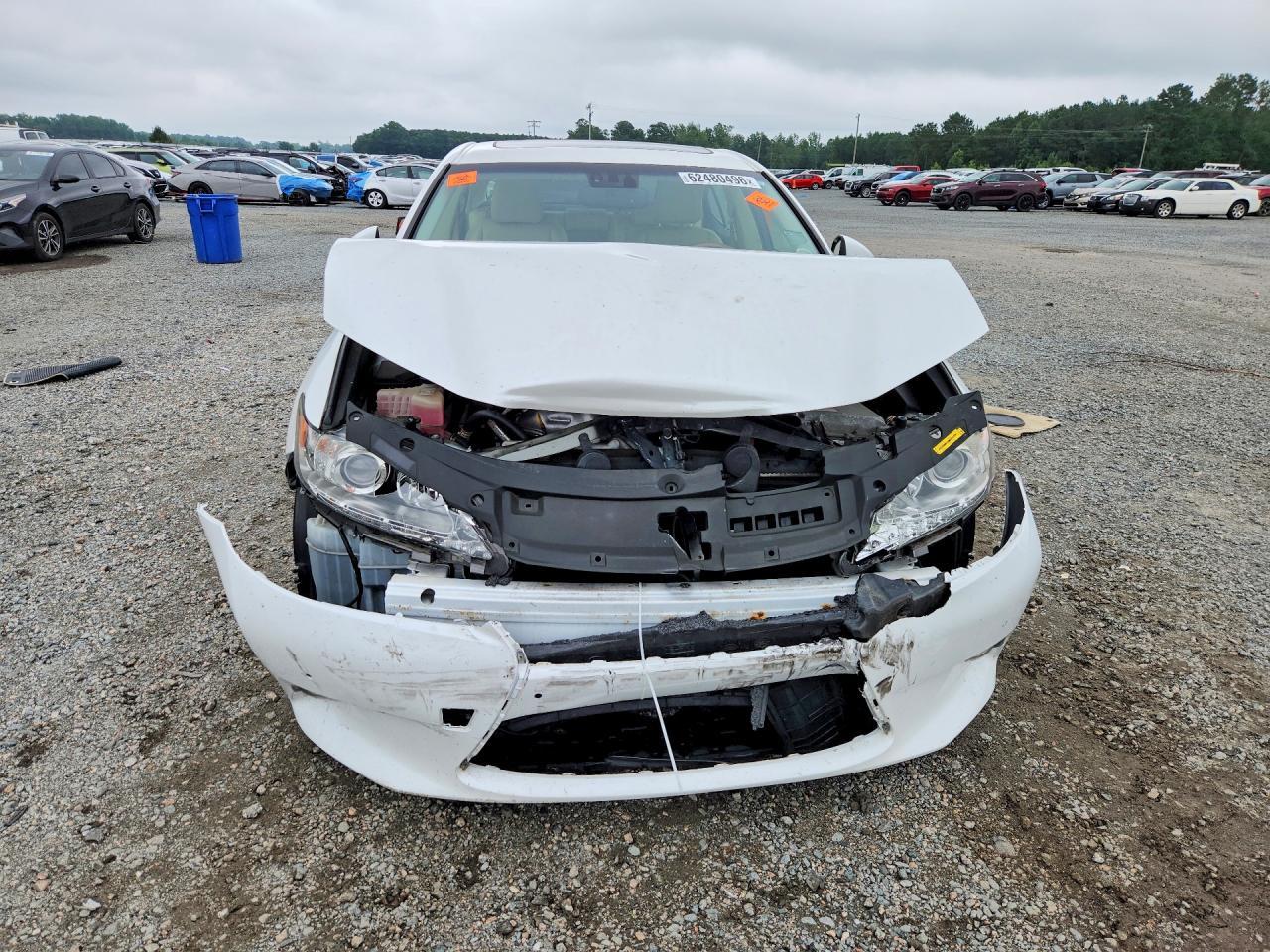 2014 Lexus Es 300H - Image 5