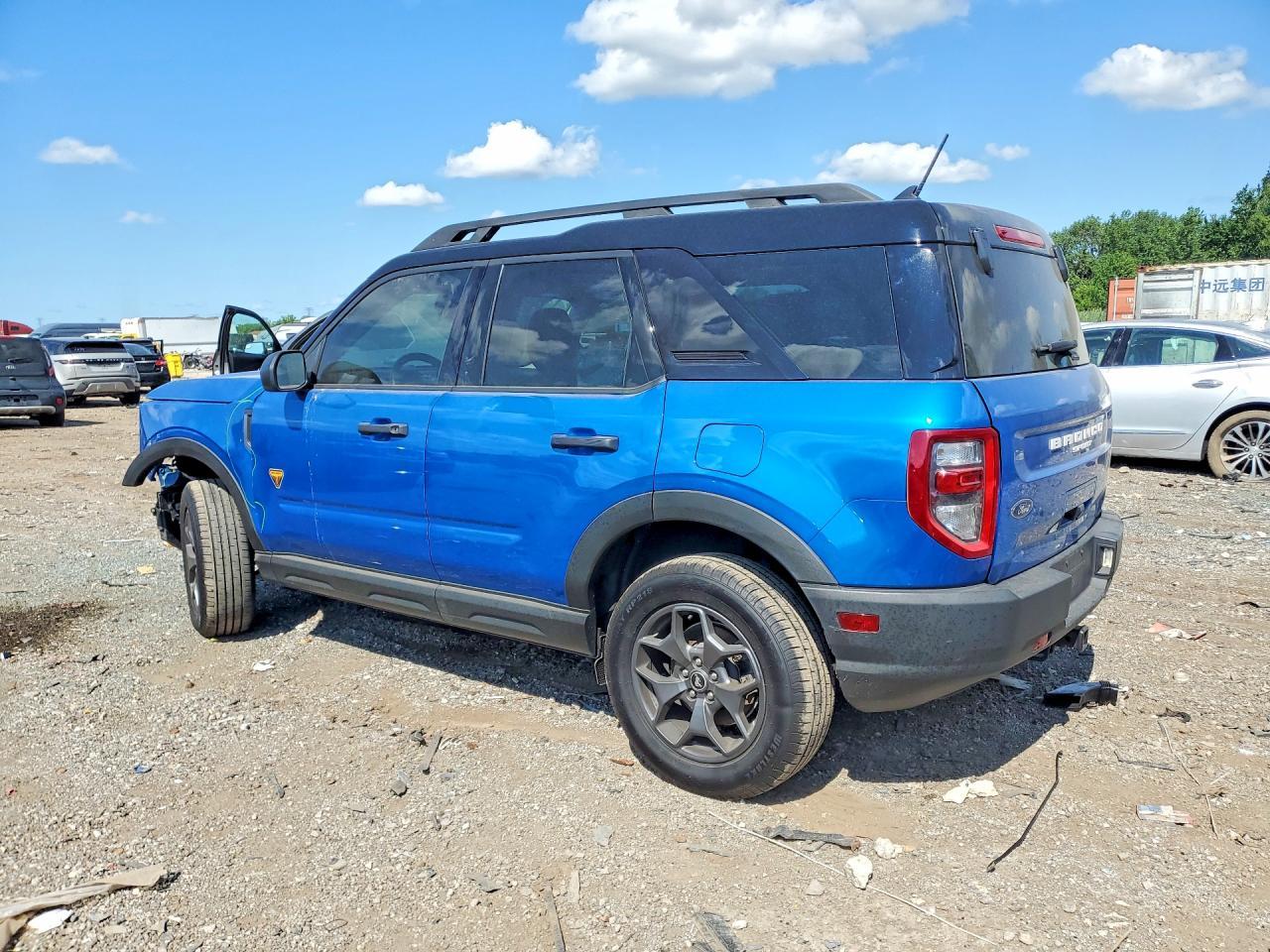2022 Ford Bronco Sport Badlands - Фото 2