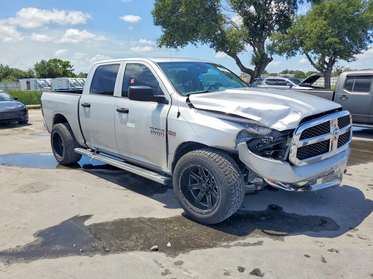 2015 Ram 1500 St - Фото 4