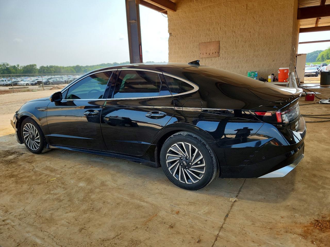2024 Hyundai Sonata Hybrid Limited - Фото 2