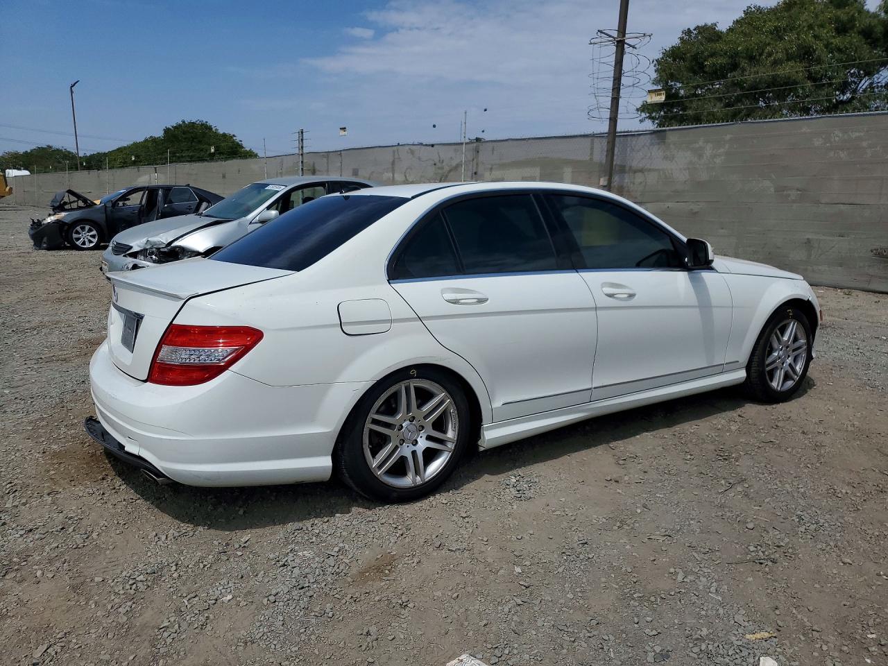 2009 Mercedes-Benz C 350 - Image 3