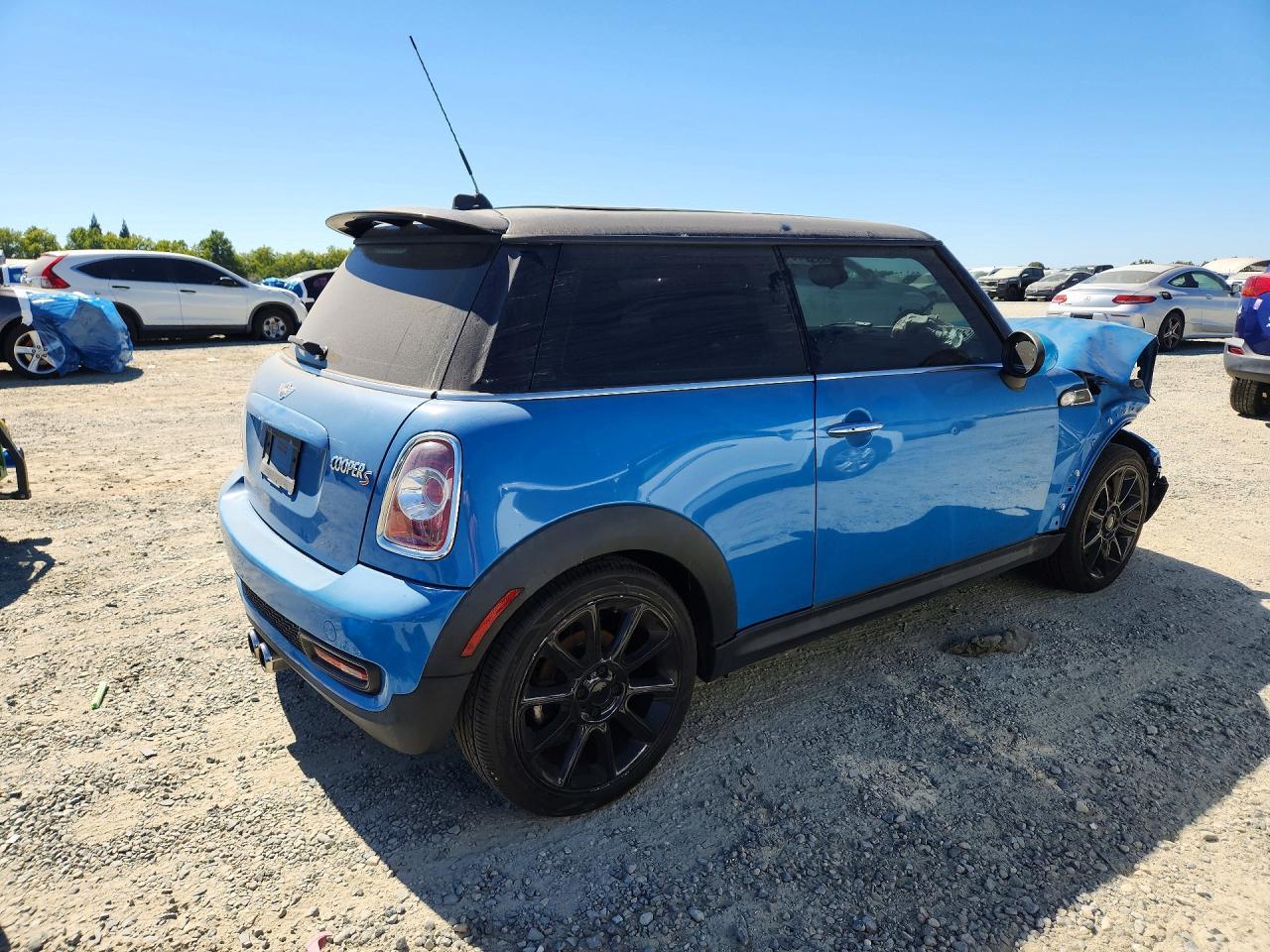 2013 Mini Cooper S - Image 3